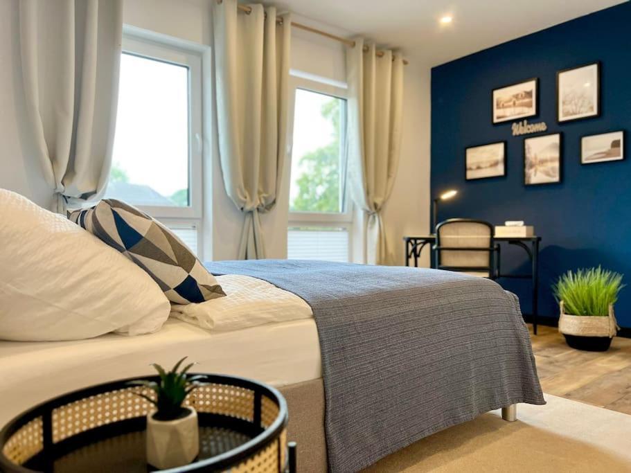 Grosse Wohnung Wellness + Sauna + Netflix Petershagen Exterior foto