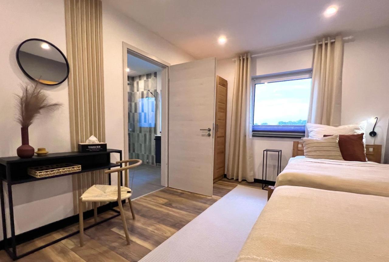 Grosse Wohnung Wellness + Sauna + Netflix Petershagen Exterior foto