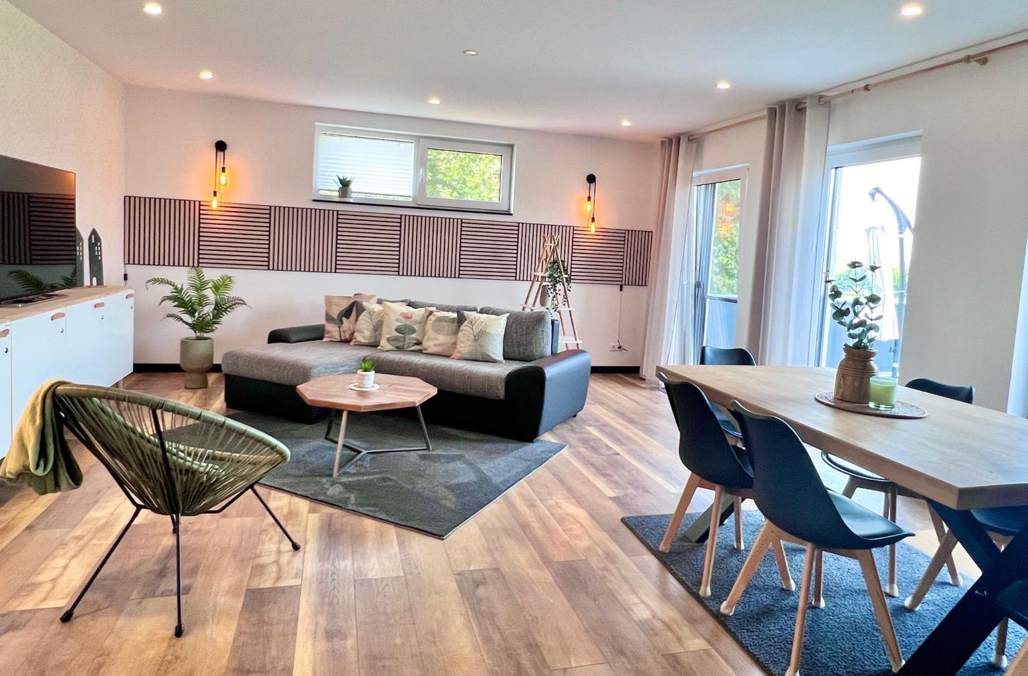 Grosse Wohnung Wellness + Sauna + Netflix Petershagen Exterior foto